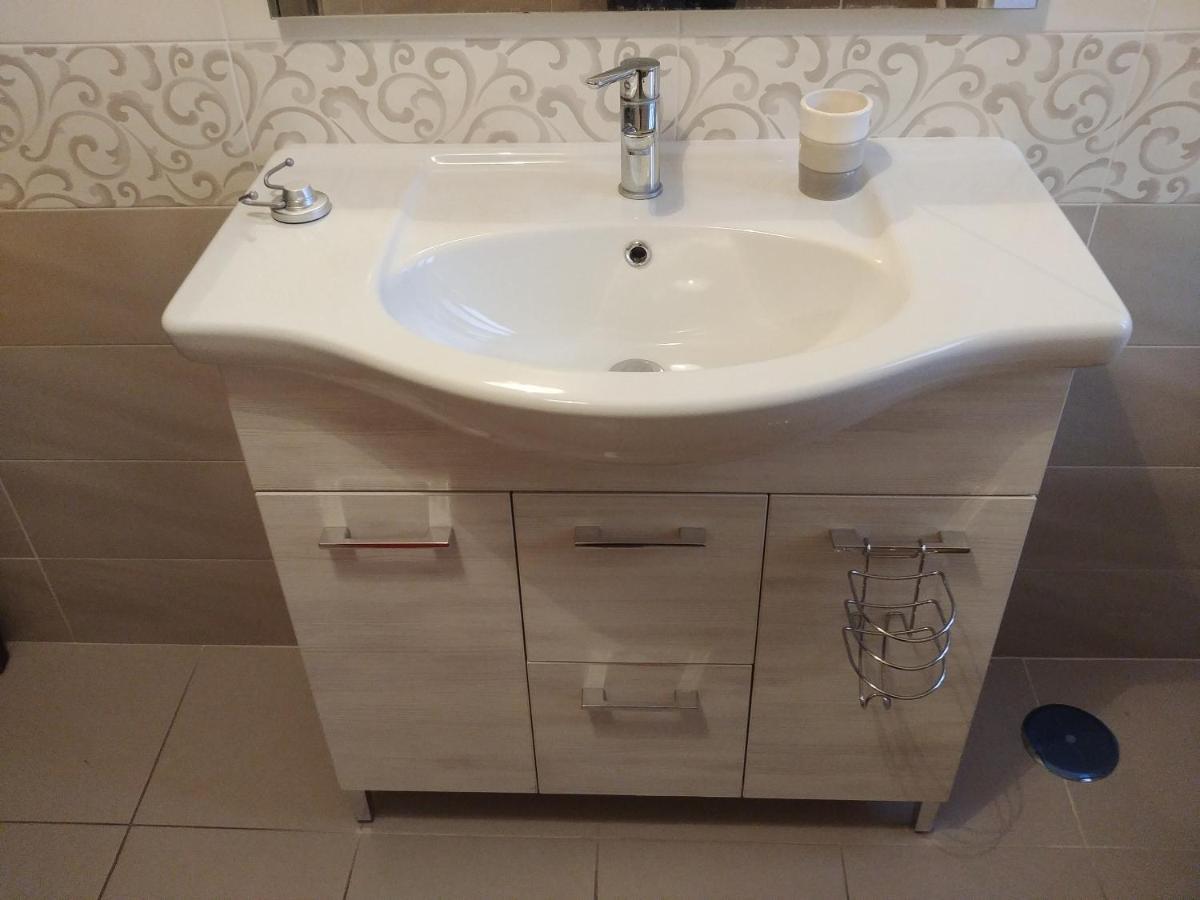 Bed and Breakfast Il Sole Nel Cilento Санта-Мария-ди-Кастеллабате Экстерьер фото